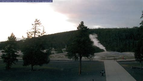 old faithful webcam|Old Faithful Area WebCams